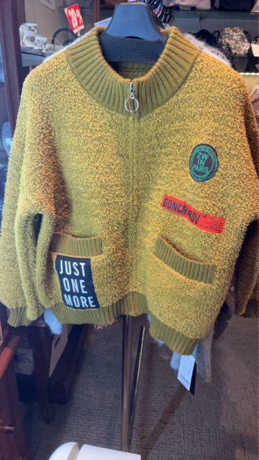 冬物たくさん入りました①